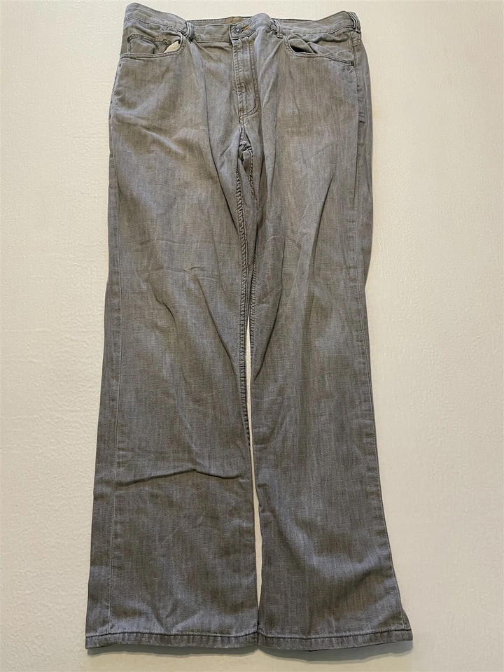 Pantalones de mezclilla Indigo Palms Tommy Bahama 38 x 34 calce clásico gris claro 100 % algodón Foto 1 de 4