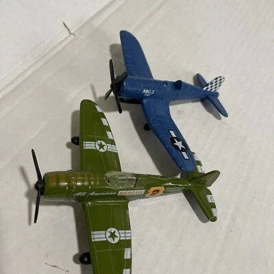 Maisto P47D Thunderbolt Fighter avión de combate fundido a presión avión juguete Lote 2 Foto 1 de 4