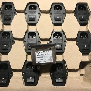 IEC 240 Volt filtered socket C14 - Picture 1 of 3
