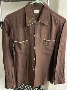 1950s Vintage Clothing Find! 😍 REGIA WESTERN ROCKABILLY LOOP COLLAR Rayon Shirt - Picture 1 of 8