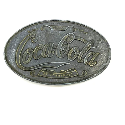 Hebilla de cinturón ovalada de latón Coca-Cola 4" x 2-1/2" dice: "5 centavos, en fuentes" Foto 1 de 4