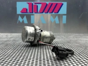 2008-2013 BMW M3 E90 E92 E93 Front Engine Evap Vacuum Pump OEM Genuine - Picture 1 of 8