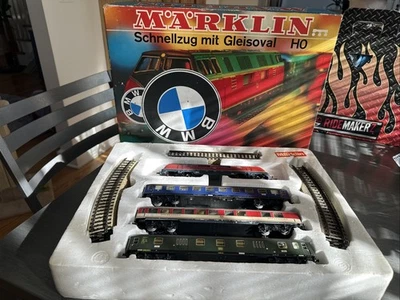 Marklin HO Spur #3122 Vintage Train Set Express Engine w/3 Passenger Cars w/box! - Image 1 of 4