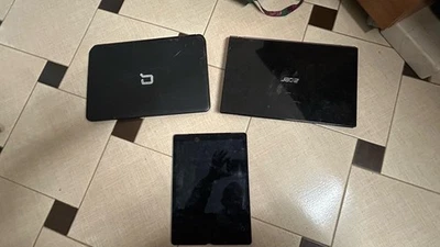 lotto stock di 2 notebook Windows i3, i5 i7  acer, asus, dell, hp, ipad  apple - Immagine 1 di 4