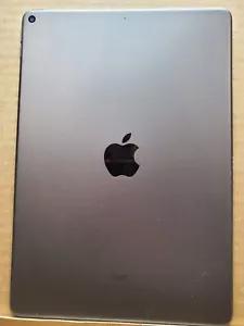 Apple iPad Air (3rd Generation) A2152 64 GB, Wi-Fi, 10.5 in - Space Gray - Picture 1 of 3
