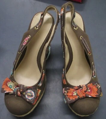 Zapatos para mujer talla 9 Xhilaration Tamala marrón 3,25 pulgadas tacones pantalones planos Foto 1 de 4