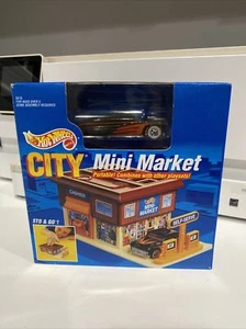HOT WHEELS PORTABLE PLAYSET STO&GO NEW IN BOX CITY MINI MARKET 49 MERCURY Black - Picture 1 of 6