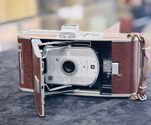 Antique Polaroid Land Camera Model 95B GOOD CONDITION! - Picture 1 of 11
