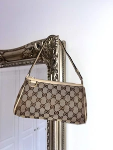 Authentic Gucci Abbey D Ring Pochette / Baguette Handbag Vintage Shoulder Bag - Picture 1 of 6