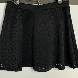 Aeropostale Skirt Womens M Bethany Mota Black Mini Laser Cut Skater Twirl Gothic - Picture 1 of 9