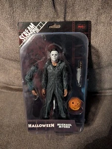 Scream Greats Halloween Michael Myers - Picture 1 of 2