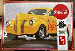 AMT 1940 Ford Coupe Modellauto Bausatz Maßstab 1:25 - Bild 1 von 6
