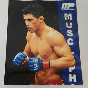 MMA's Dominick Cruz Signed UFC Autographed Photo, 8x10 - Picture 1 of 2