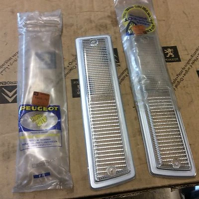  Par de luces convertible Peugeot 304 Coupe 630873 630874 Foto 1 de 2