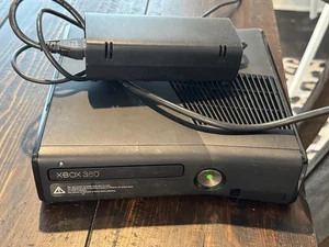Microsoft Xbox 360 S Slim Model 1439 Console W/ AC Adapter TESTED WORKING - Picture 1 of 3