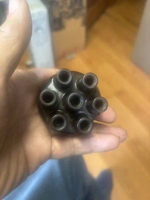 NOS Delco Remy 16 Distributor Cap #816780 - Image 1 of 4