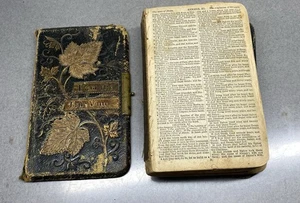 Antique Christian Bible ~ Rough Shape - Picture 1 of 9