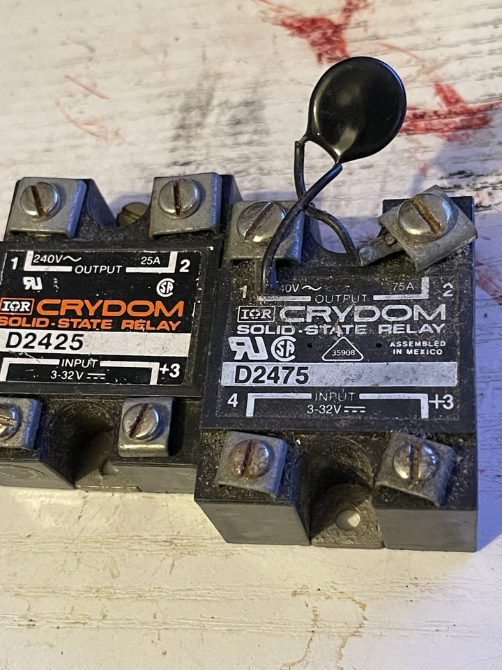 Solid State relayS Crydom D2425 AND D2475  25 a AND 75 AMP - Image 1 of 1
