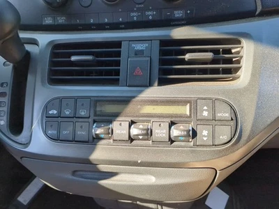 2005-2007 Honda Odyssey Ac Heater Climate Control E6HSO - Image 1 of 4