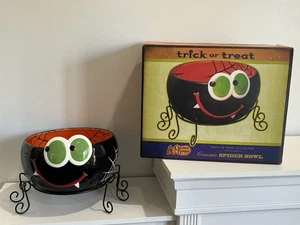 Cracker Barrel Halloween Spider Trick Or Treat Candy Bowl With Leg Base - Picture 1 of 7