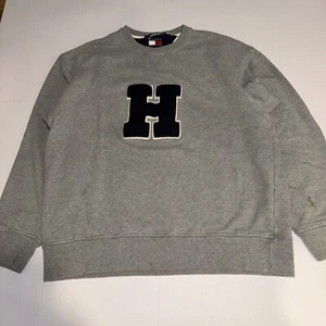 Vintage TOMMY HILFIGER Mens Large Grey Crew Neck Sweatshirt Embroidered Jumper - Picture 1 of 9