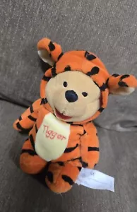 Disney Store Winnie The Pooh As Tigger Bean Bag Plush 8" 1999 - Picture 1 of 2