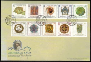 ISOLA DI MAN ~ ARCHIBALD KNOX ~ 10 francobolli FDC e foglietto ~ da "Il grido di un cervo" - Foto 1 di 5