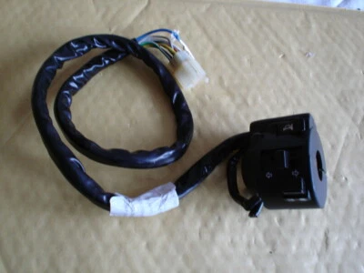 Interruptor de manillar CF Moto L/H genuino V3 V5 250cc.  805-16.05.00 Enciende la bocina  Foto 1 de 4