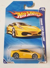 2010 Hot Wheels Ferrari F430 Challenge * Yellow * NIP 1:64 Scale