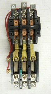 Arrancador de propósito definido FURNAS 16CE 40 amp 3Ø 240/480v bobina relé bimetálico NUEVO - Imagen 1 de 4
