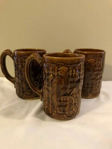 3 tolle Papageientassen mit brauner Glasur - Bild 1 von 10