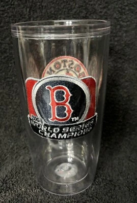 RARO Boston Red Sox 2004 Serie Mundial Campeones Parches Vaso Aislado Vidrio Foto 1 de 3