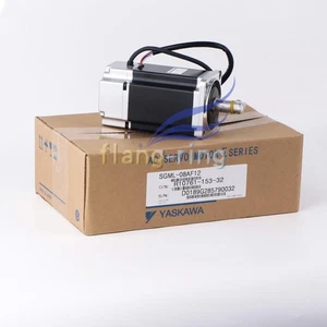 un nuevo servomotor Yaskawa AC SGML-08AF12 - Imagen 1 de 6