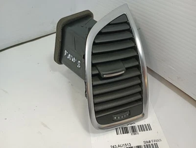 2013 Q7 AUDI Right Passenger Outer Vent  (11906119 - Image 1 of 4
