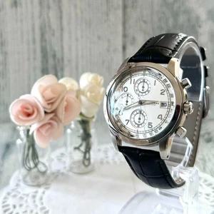 BURBERRY LONDON Wristwatch Chronograph Used - Picture 1 of 4