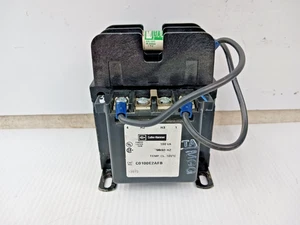 Schneidhammer 100 VA Industrie Steuerungstransformator 2P 600V C0100E2AFB mit Sicherungen - Bild 1 von 9