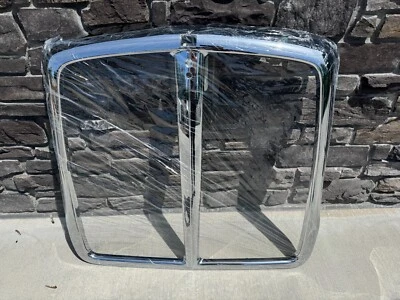 KENWORTH T660 CHROME GRILLE SURROUND ONLY NO LOGO ABP N795 91320 - Imagem 1 de 4