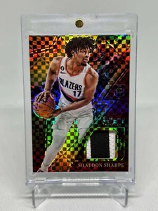 Shaedon Sharpe 2022-23 Panini Select Rookie Patch Gold 09/10 Trailblazers #S-SS - Afbeelding 1 van 2