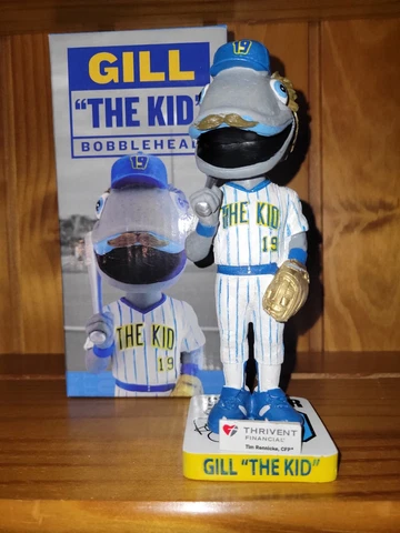 Lakeshore Chinooks Gil The Kid SGA Bobblehead Robin Yount Brewers NEW In Box Cover