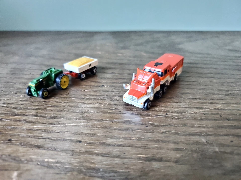 Micro Machines #19 Ranch Riders Horse Trailer Semi Truck Tractor Wagon - Image 1 of 4