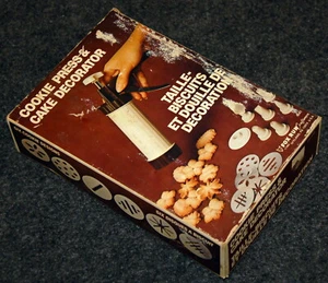 Vintage Fox Run COOKIE PRESS / Cake Decorator Kit ~ Pistol Grip Action - Picture 1 of 11