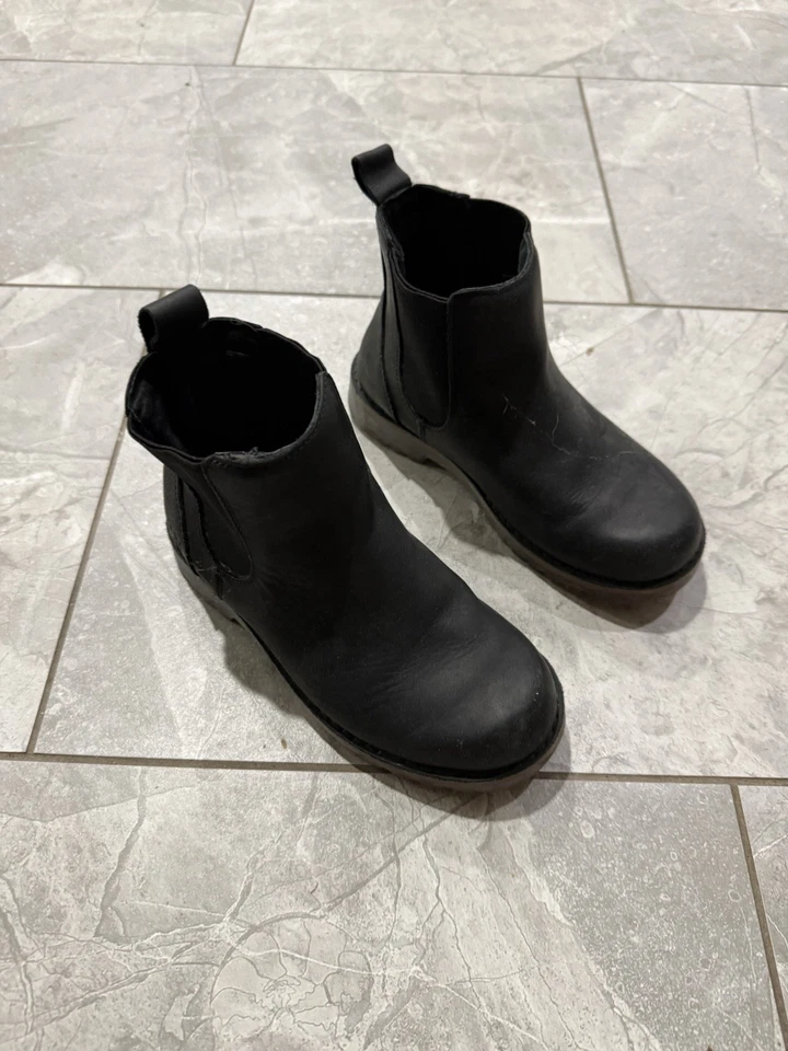 Botas Ugg para niños 13C negras Foto 1 de 3