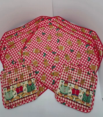 8 manteles individuales de Navidad para personas de pan de jengibre y 2 soportes para ollas acebo rojo a cuadros Foto 1 de 4