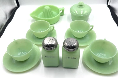 Vintage Lot Fire King Jadeite Jane Ray, Mosser Spice , Butter Tub,McKee Sunkist - Image 1 of 4