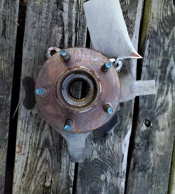 2001-2005 Cadillac DeVille LH Spindle Knuckle Assembly OEM 1 Month Warranty - Image 1 of 4