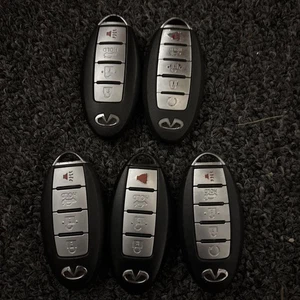 Lot Of 5 Infinity Smart Key Fob - Picture 1 of 1