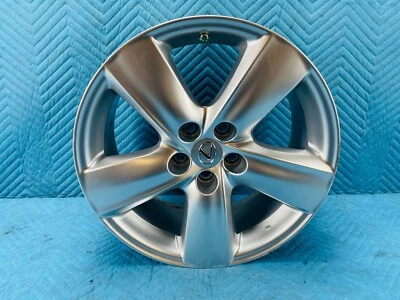 Llanta de aleación Lexus LS460 19" con tapa central y sensor de presión de neumáticos 2007-2012 OEM Foto 1 de 4