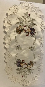 Embroidered Rooster/Hen Table Runner Lace Trim Cottage Core NEW Unbranded - Picture 1 of 5