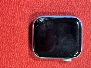Apple Watch series 4 44 mm - Bild 1 von 3