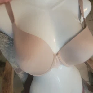 BALI BRA Size 40B Soft Padded Underwire Beige Women's Bra  - Picture 1 of 7
